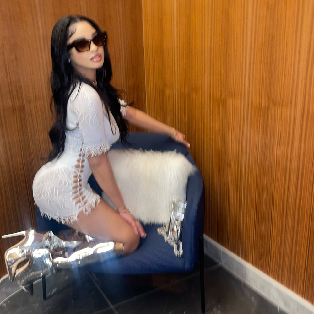 Silver Boots - image 3